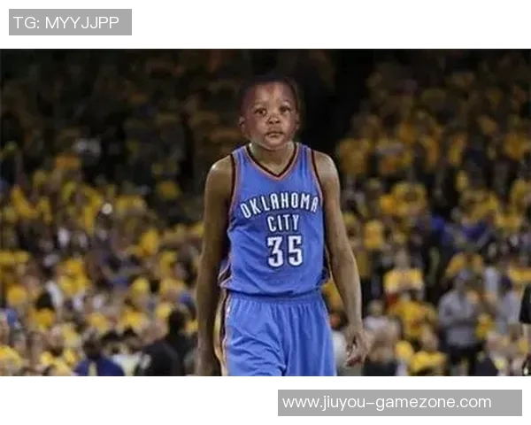 姚明握拳教练之路：从篮球巨星到全新职业生涯的华丽转身