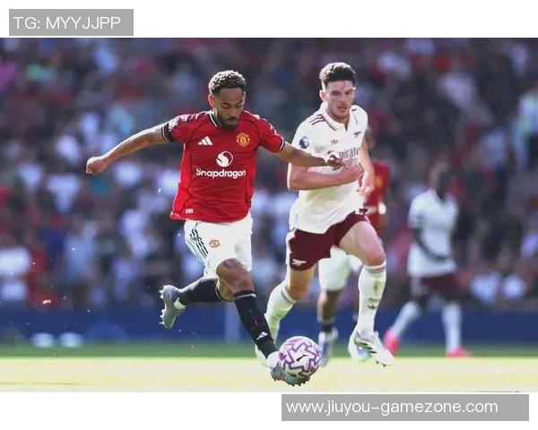 国王杯激战曼城大胜多特蒙德争议判罚引发全场热议 国王杯激战曼城大胜多特蒙德争议判罚引发全场热议