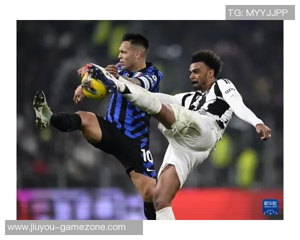 意甲激战里昂与尤文图斯互交白卷乌龙球瞬间引发全场热议 意甲激战里昂与尤文图斯互交白卷乌龙球瞬间引发全场热议