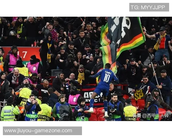 世界杯激战巴黎圣日耳曼逆转利物浦神扑时刻引爆全场热情